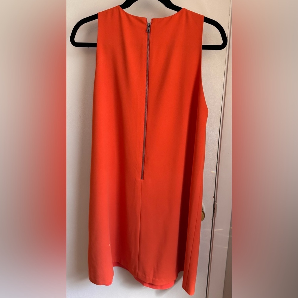 Alice + Olivia Orange V-Neck Shift Dress Size 8 Sleeveless A-Line Mini - Picture 4 of 7